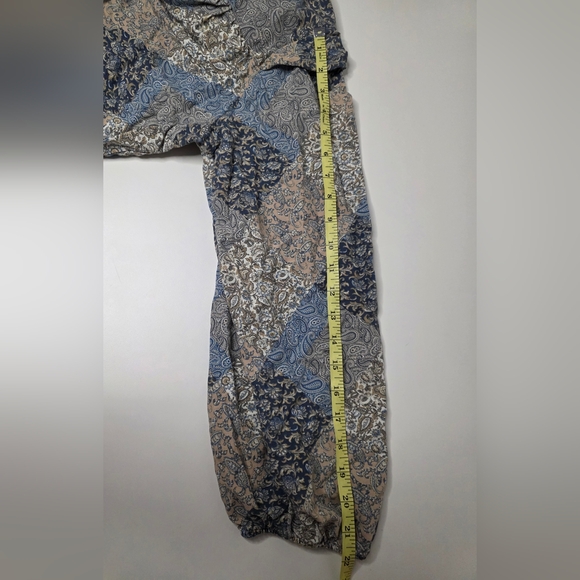 Time and Tru Large (12-14) Womens Blue Beige Paisley Patchwork Long Sleeve Top - Picture 8 of 10